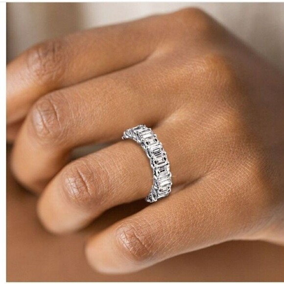 Crystal infinity ring wedding band - Picture 1 of 4